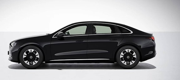 Mercedes-Benz C400 3 of 5