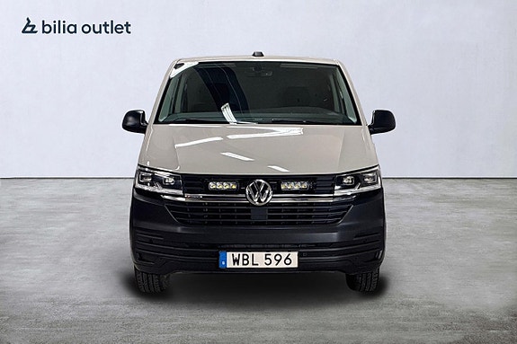 Volkswagen Transporter 2 of 5