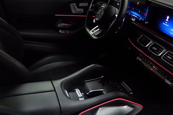 Mercedes-Benz GLE53 23 of 30