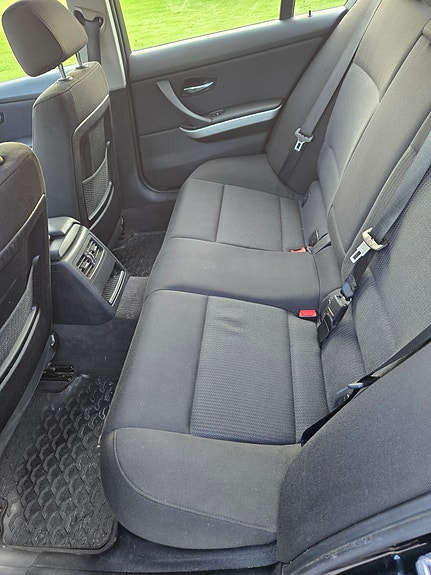 BMW 318d 7 of 8