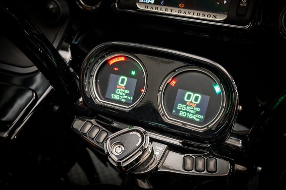 Harley-Davidson Road Glide Special Touring (FLTRXS) 124 Cui Big Bore 12 of 20