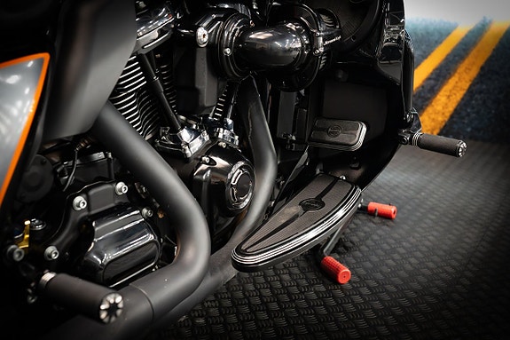 Harley-Davidson Road Glide Special Touring (FLTRXS) 124 Cui Big Bore 14 of 20