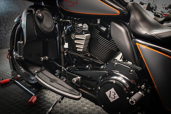 Harley-Davidson Road Glide Special Touring (FLTRXS) 124 Cui Big Bore 15 of 20