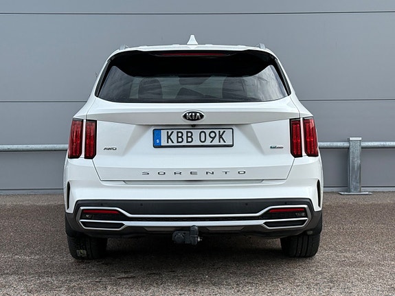 Kia Sorento 5 of 19