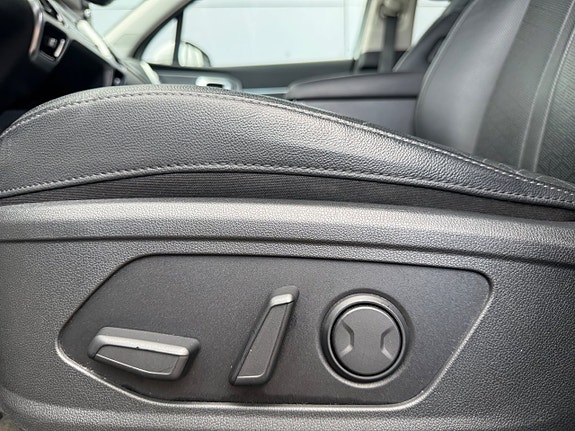 Kia Sorento 12 of 19