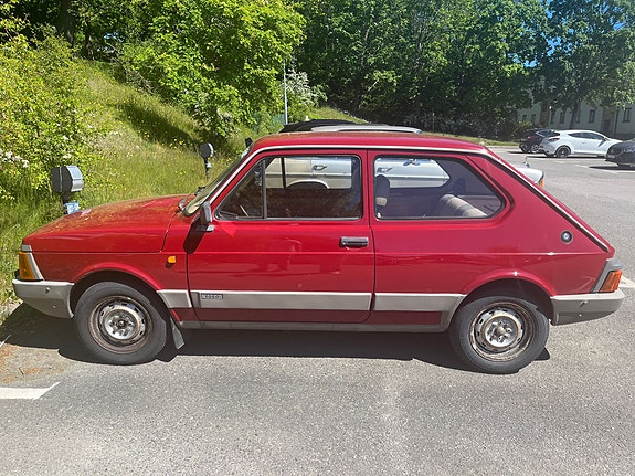 Fiat 127 2 of 7