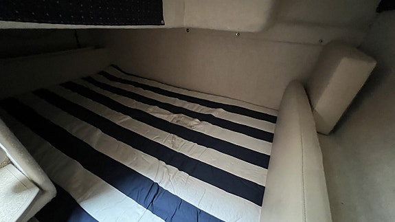 Bayliner 245 Cruiser 2008 18 of 20