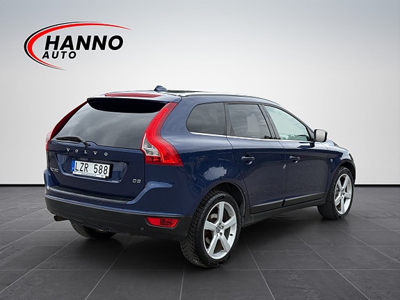 Volvo XC60 5 of 5