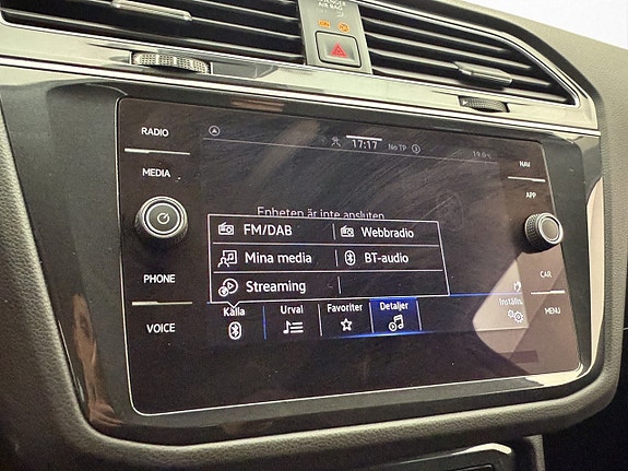 Volkswagen Tiguan 21 of 30