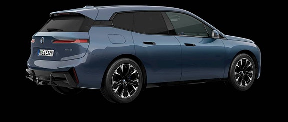 BMW iX 2 of 3
