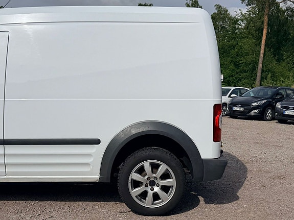 Ford Transit Connect 5 of 5
