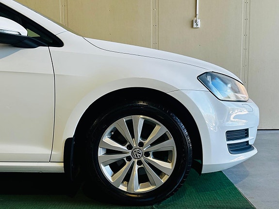 Volkswagen Golf-Serie 3 of 16