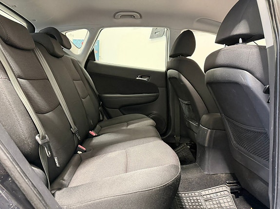 Hyundai i30 12 of 17