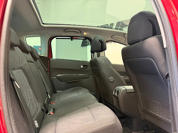 Peugeot 3008 5 of 5