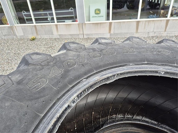 Michelin 540/65X30 4 of 5