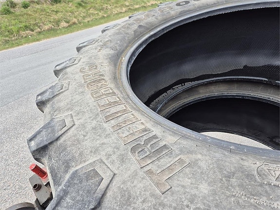 Trelleborg 650/65X42 4 of 4