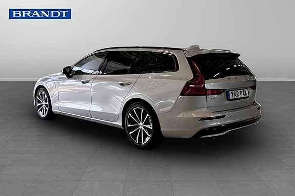 Volvo V60 3 of 14