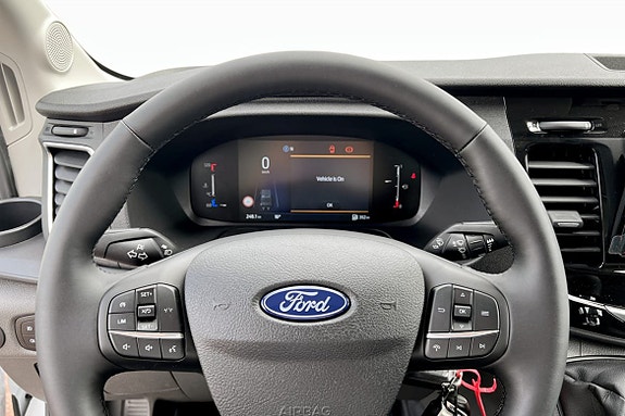 Ford Transit 7 of 7