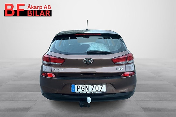 Hyundai i30 5 of 5