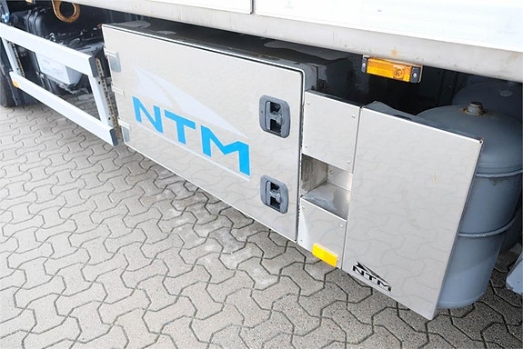 DAF XF 530 med NTM skåpbyggnation 11 of 14
