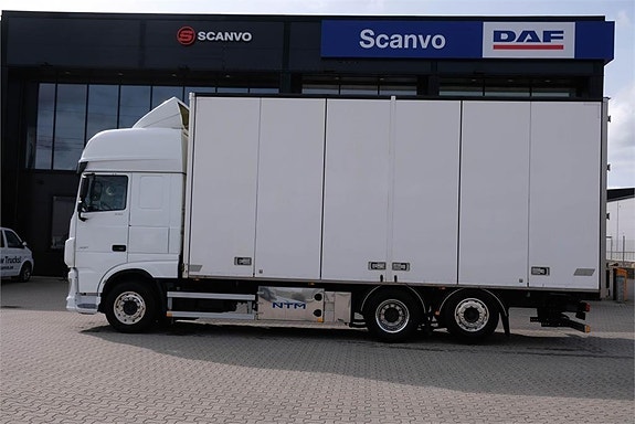 DAF XF 530 NTM skåpbil 2 of 14