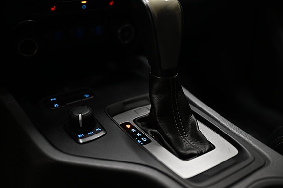 Ford Ranger 19 of 27