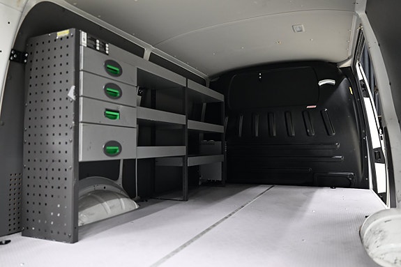 Volkswagen Transporter 8 of 29