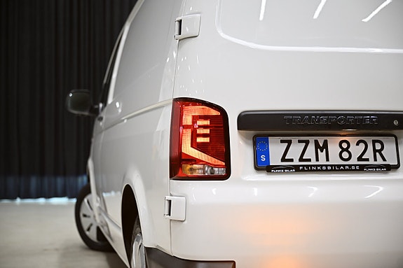 Volkswagen Transporter 13 of 29