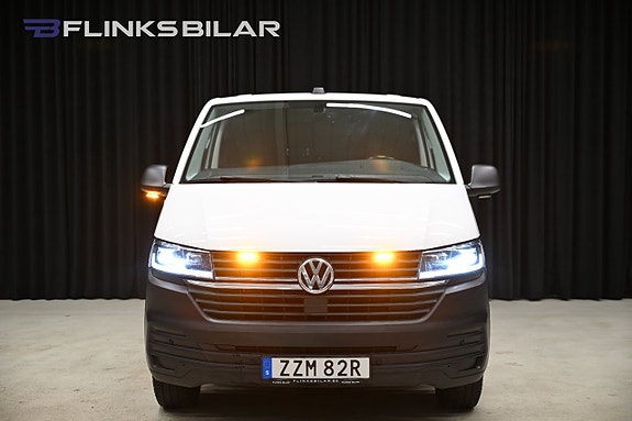 Volkswagen Transporter 14 of 29