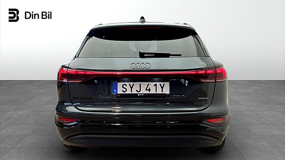 Audi Q6 e-tron 5 of 5
