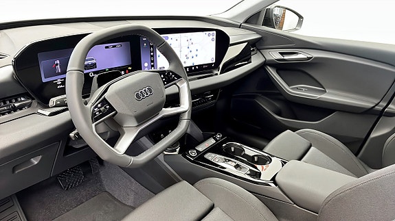 Audi Q6 e-tron 7 of 13