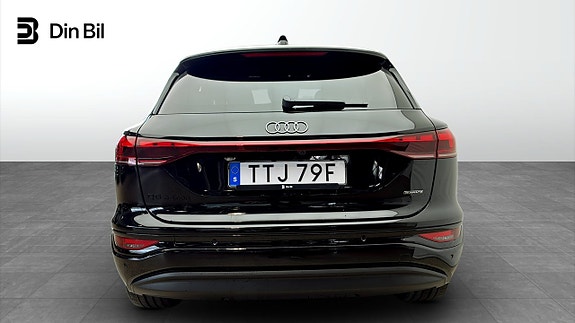 Audi Q6 e-tron 5 of 5