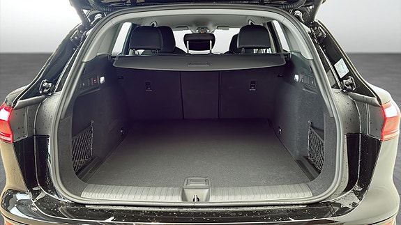 Audi Q6 e-tron 13 of 13