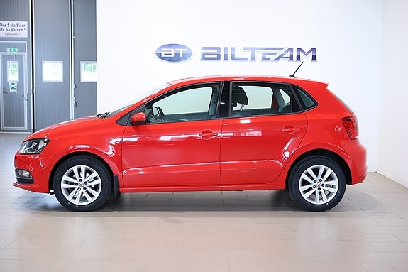 Volkswagen Polo 2 of 5