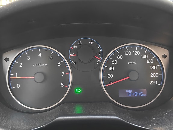 Hyundai i20 3 of 5