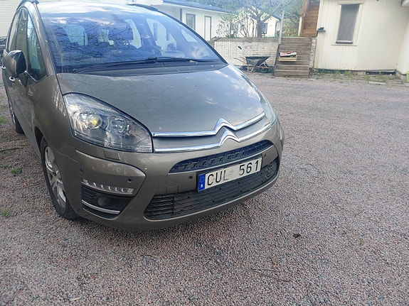 Citroen Grand C4 Picasso 3 of 3