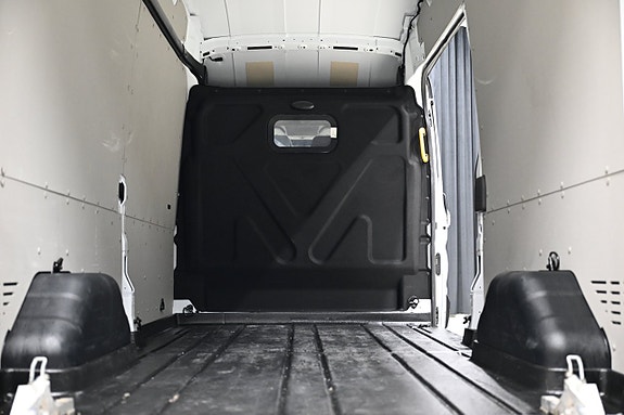 Ford Transit 8 of 29
