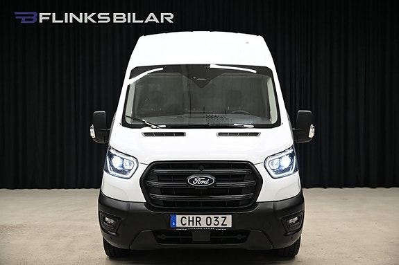 Ford Transit 12 of 29