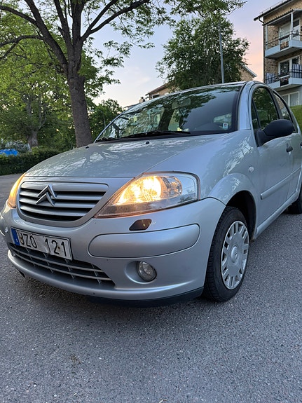 Citroen C3 2 of 5