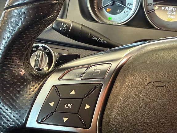 Mercedes-Benz C220 18 of 18