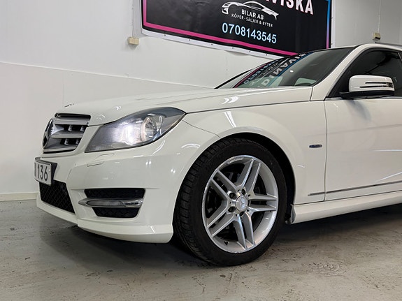 Mercedes-Benz C220 5 of 18