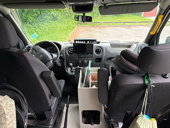 Renault Master 4 of 5