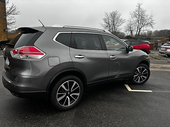 Nissan X-Trail 4 of 7