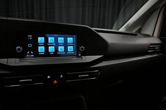 Volkswagen Caddy 23 of 30