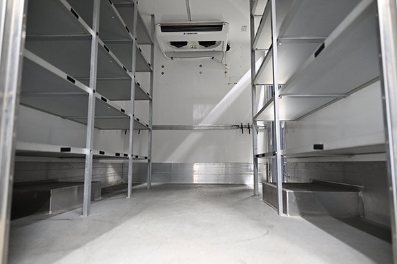 Mercedes-Benz Sprinter 319 9 of 30