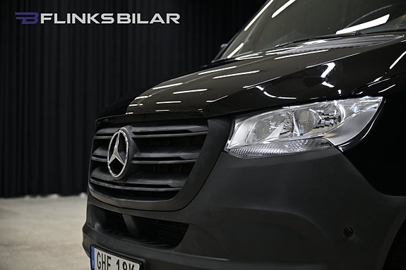 Mercedes-Benz Sprinter 319 3 of 30