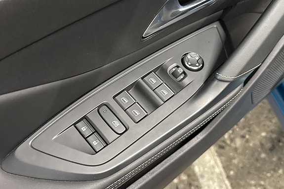 Peugeot 408 17 of 25