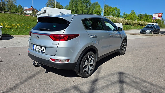 Kia Sportage 3 of 5