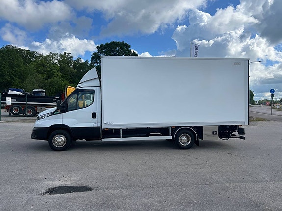 Iveco Daily 72C14G A8 CNG Skåpbil med Z-Lift 2 of 12