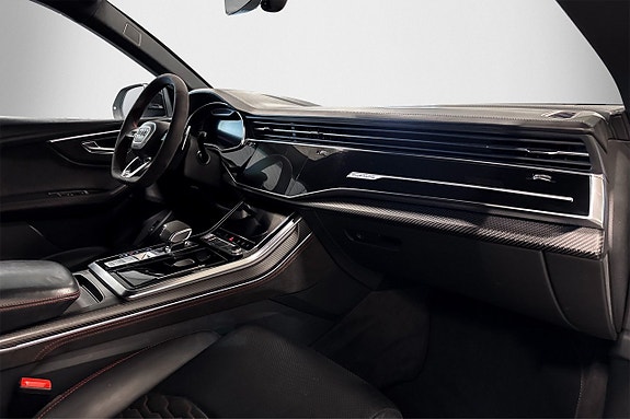 Audi RS Q8 14 of 30